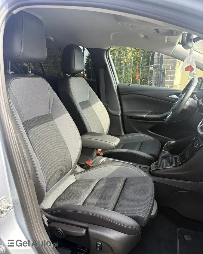 OPEL Astra 1.2 Turbo Start/Stop Edition