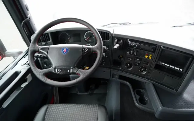 SCANIA G 370 / 6x4 / WYWROTKA DWU-STRONNA / HYDROBURTA / BOARDMATIC / AUTOMAT / EURO 6 