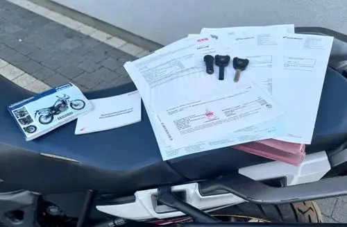 HONDA CRF 1000L Africa Twin BLE DCT 