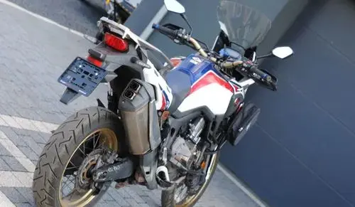 HONDA CRF 1000L Africa Twin BLE DCT 