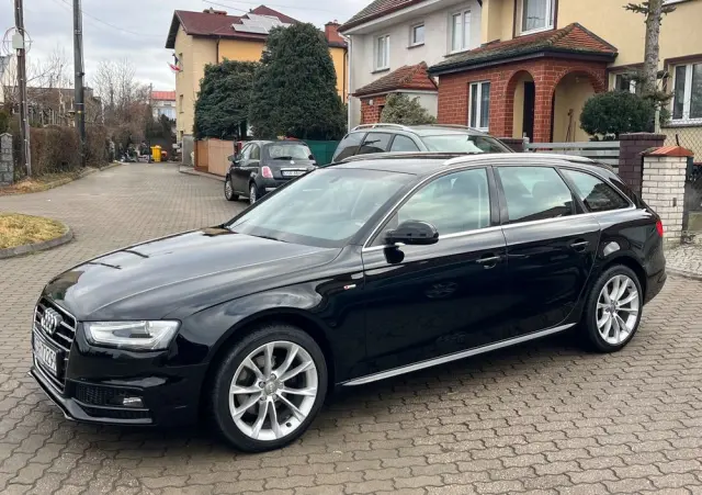 AUDI A4 Avant 2.0 TDI Multitronic