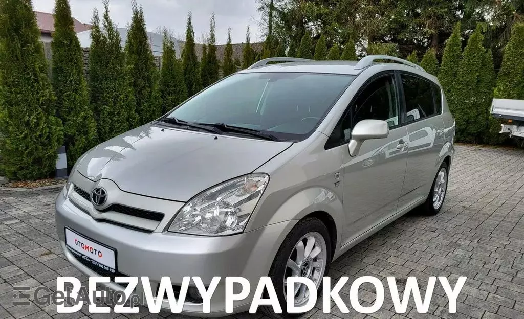 TOYOTA Corolla Verso 