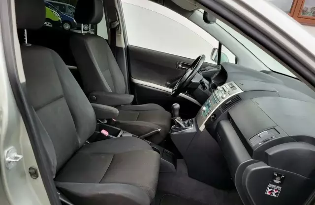 TOYOTA Corolla Verso 