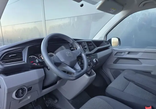 VOLKSWAGEN TRANSPORTER T6.1 