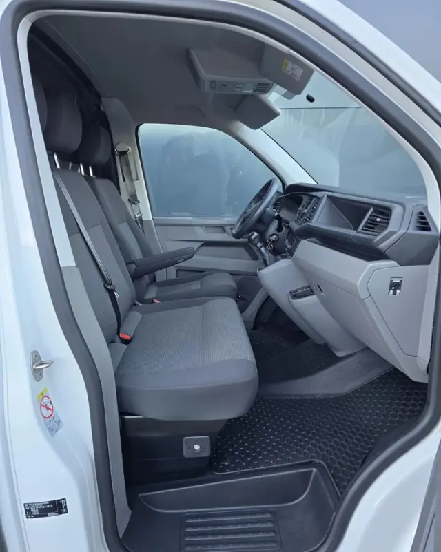 VOLKSWAGEN TRANSPORTER T6.1 