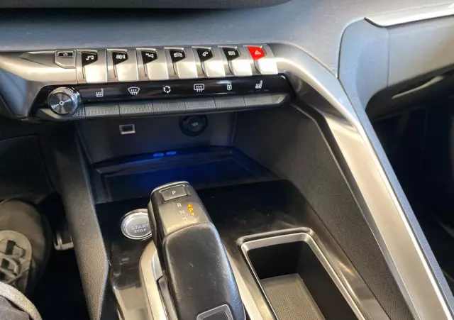 PEUGEOT 3008 2.0 BlueHDi GT S&S EAT8