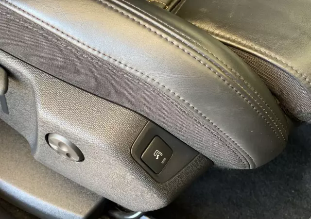 PEUGEOT 3008 2.0 BlueHDi GT S&S EAT8