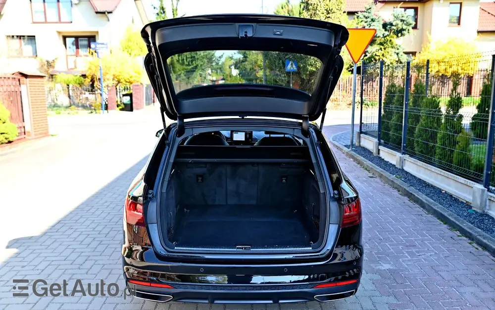 AUDI A4 Avant 35 TFSI mHEV S Line S tronic