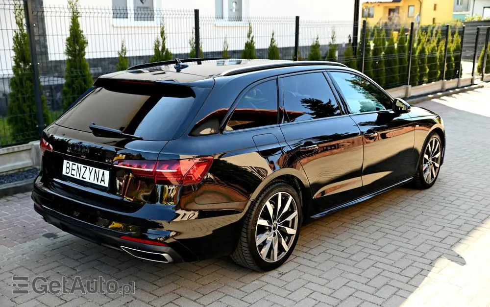 AUDI A4 Avant 35 TFSI mHEV S Line S tronic