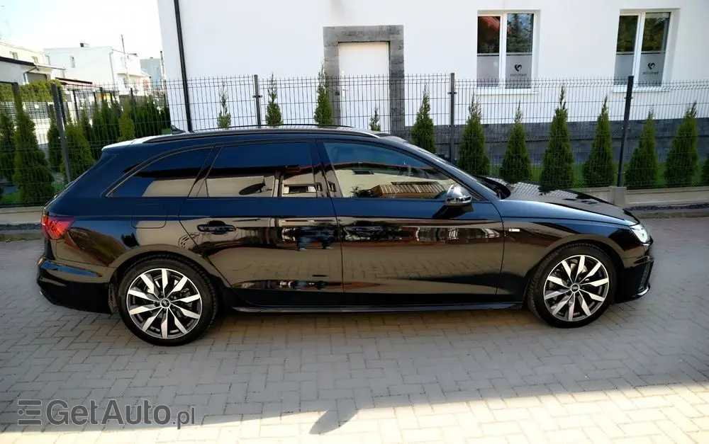 AUDI A4 Avant 35 TFSI mHEV S Line S tronic