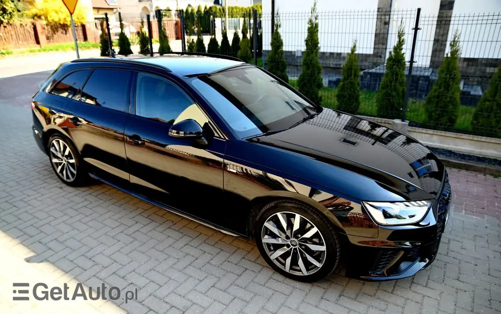 AUDI A4 Avant 35 TFSI mHEV S Line S tronic