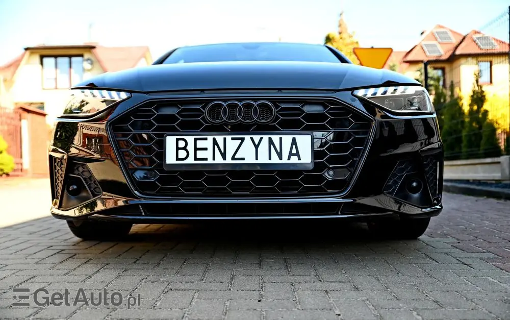 AUDI A4 Avant 35 TFSI mHEV S Line S tronic