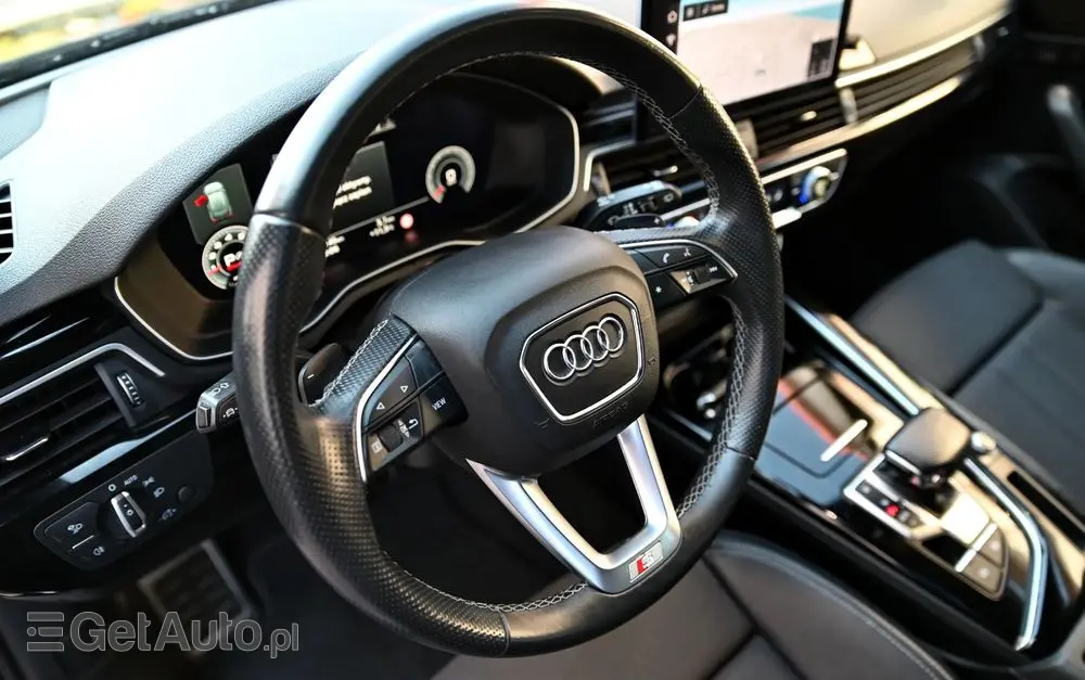 AUDI A4 Avant 35 TFSI mHEV S Line S tronic