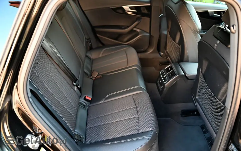 AUDI A4 Avant 35 TFSI mHEV S Line S tronic