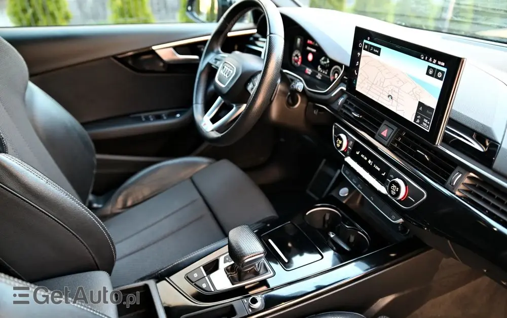 AUDI A4 Avant 35 TFSI mHEV S Line S tronic