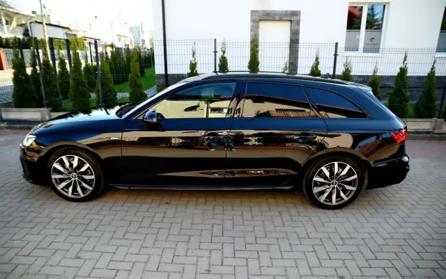AUDI A4 Avant 35 TFSI mHEV S Line S tronic
