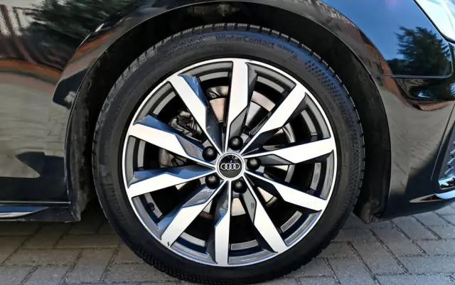 AUDI A4 Avant 35 TFSI mHEV S Line S tronic