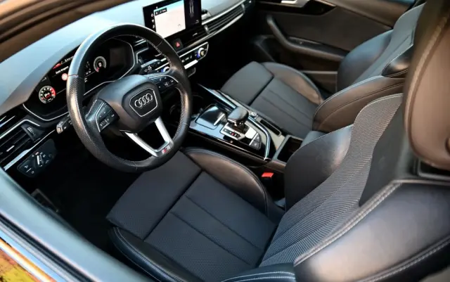 AUDI A4 Avant 35 TFSI mHEV S Line S tronic