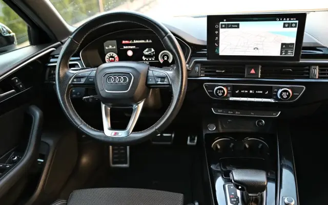 AUDI A4 Avant 35 TFSI mHEV S Line S tronic