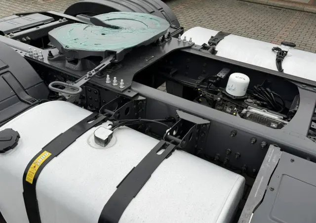 VOLVO FH 500 E6 Standard Globetrotter XL Grudzień 2019r 