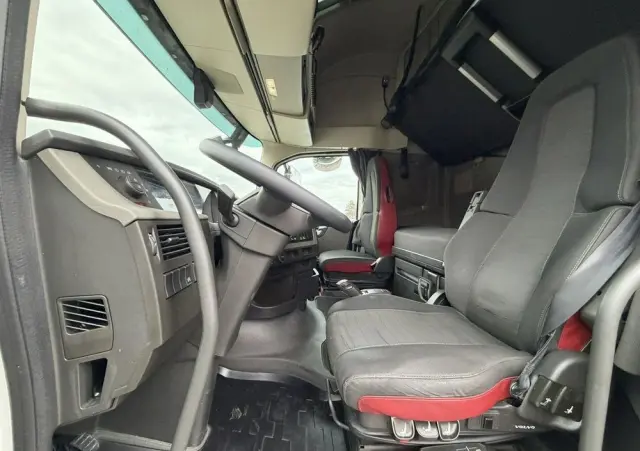 VOLVO FH 500 E6 Standard Globetrotter XL Grudzień 2019r 