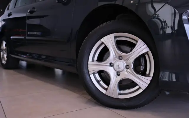 PEUGEOT 308 1.4 Trendy