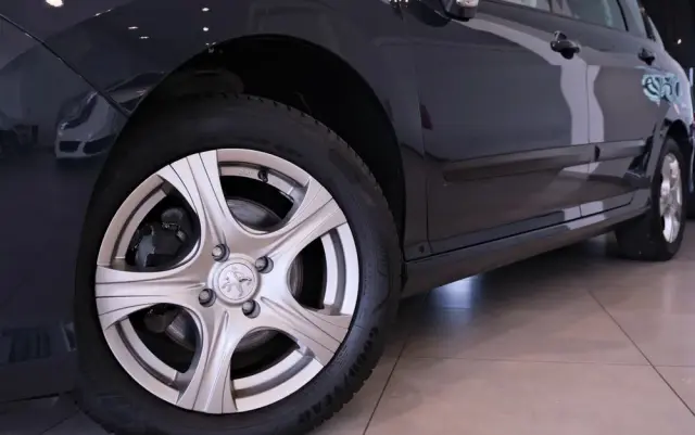 PEUGEOT 308 1.4 Trendy