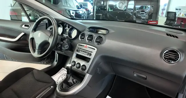 PEUGEOT 308 1.4 Trendy