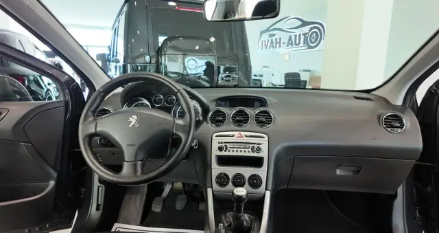 PEUGEOT 308 1.4 Trendy