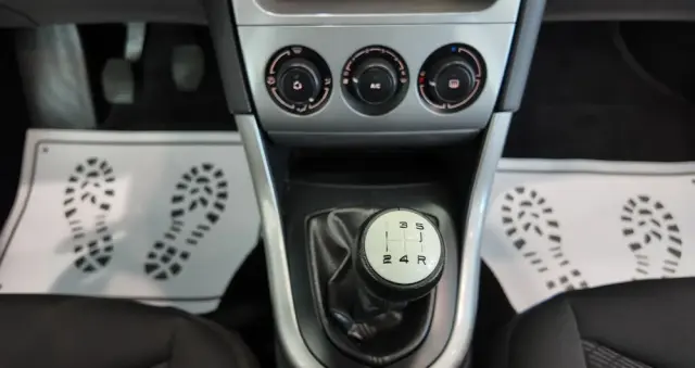 PEUGEOT 308 1.4 Trendy