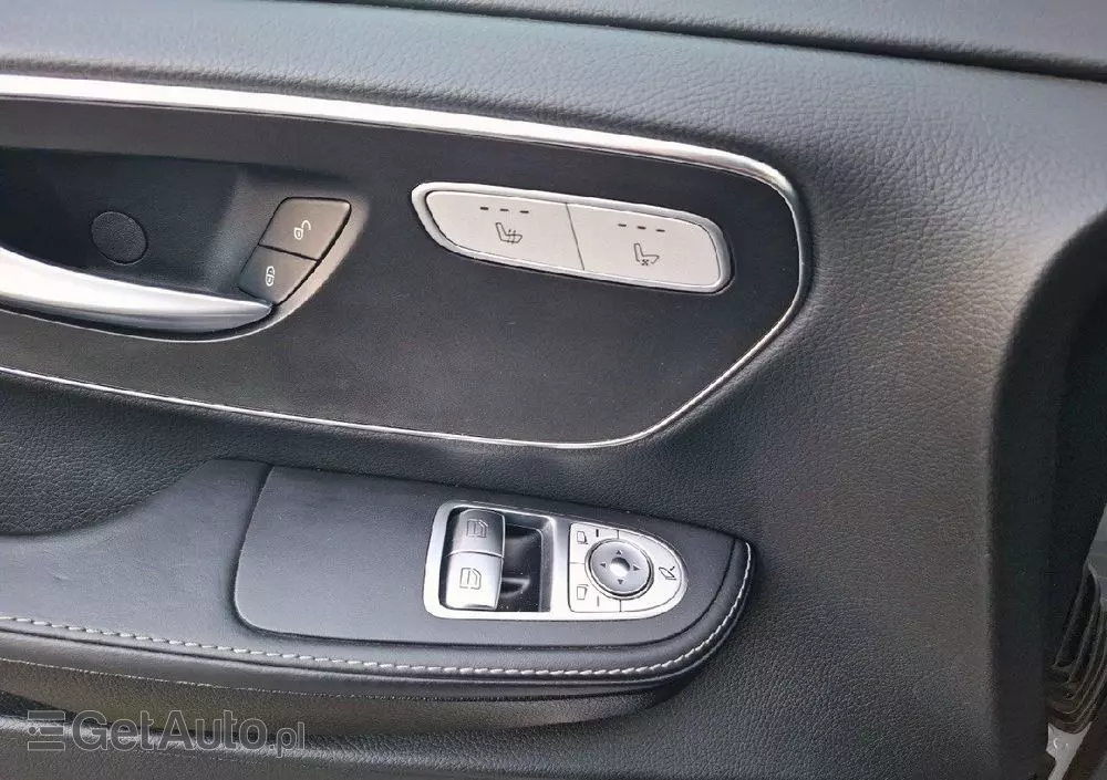 MERCEDES-BENZ Klasa V 