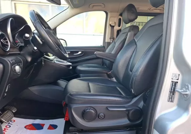 MERCEDES-BENZ Klasa V 