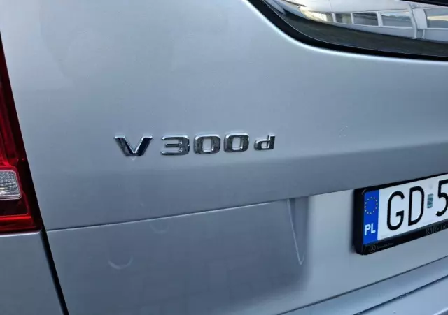 MERCEDES-BENZ Klasa V 