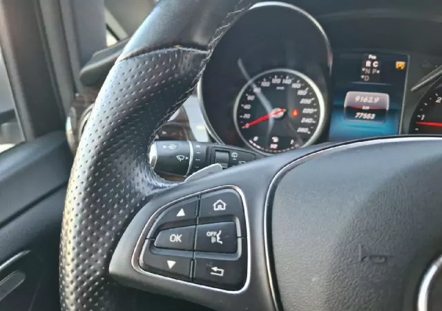 MERCEDES-BENZ Klasa V 