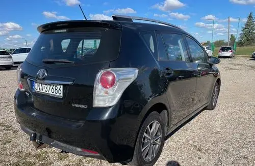 TOYOTA Verso 