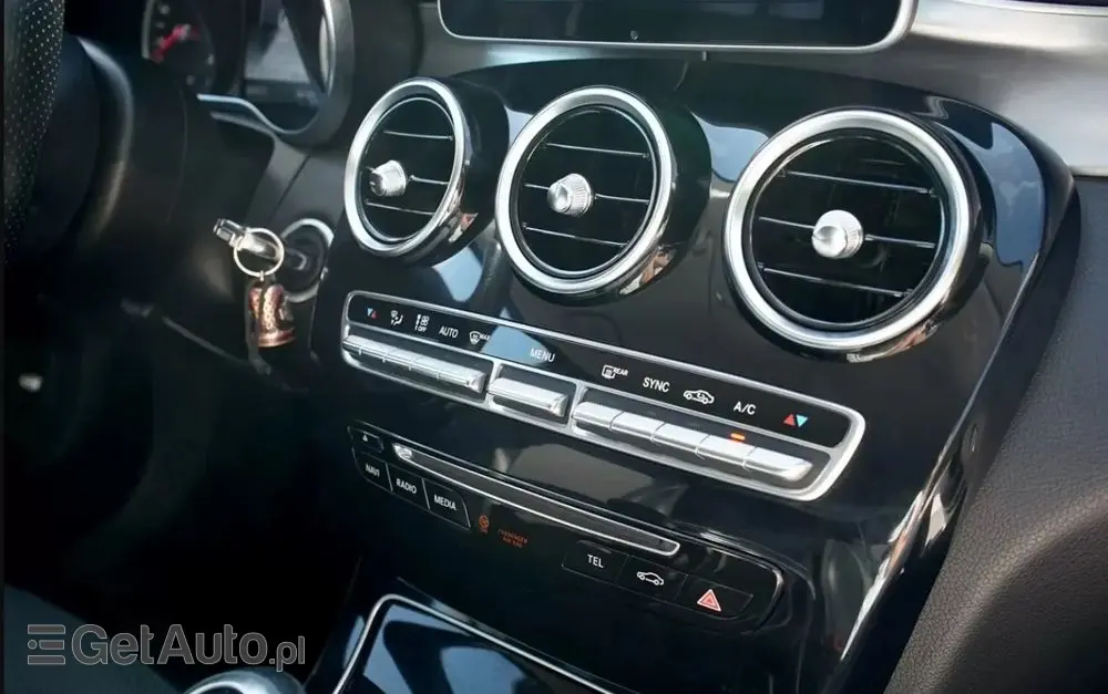 MERCEDES-BENZ Klasa C 180 (BlueTEC) d