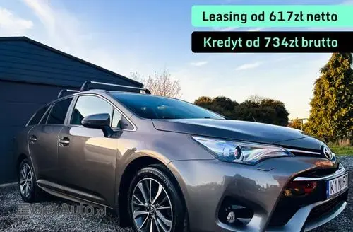 TOYOTA Avensis 