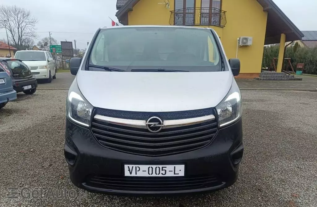 OPEL Vivaro 