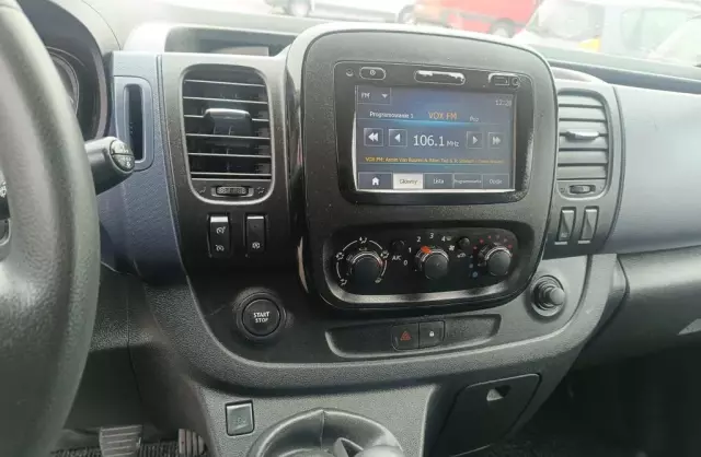 OPEL Vivaro 