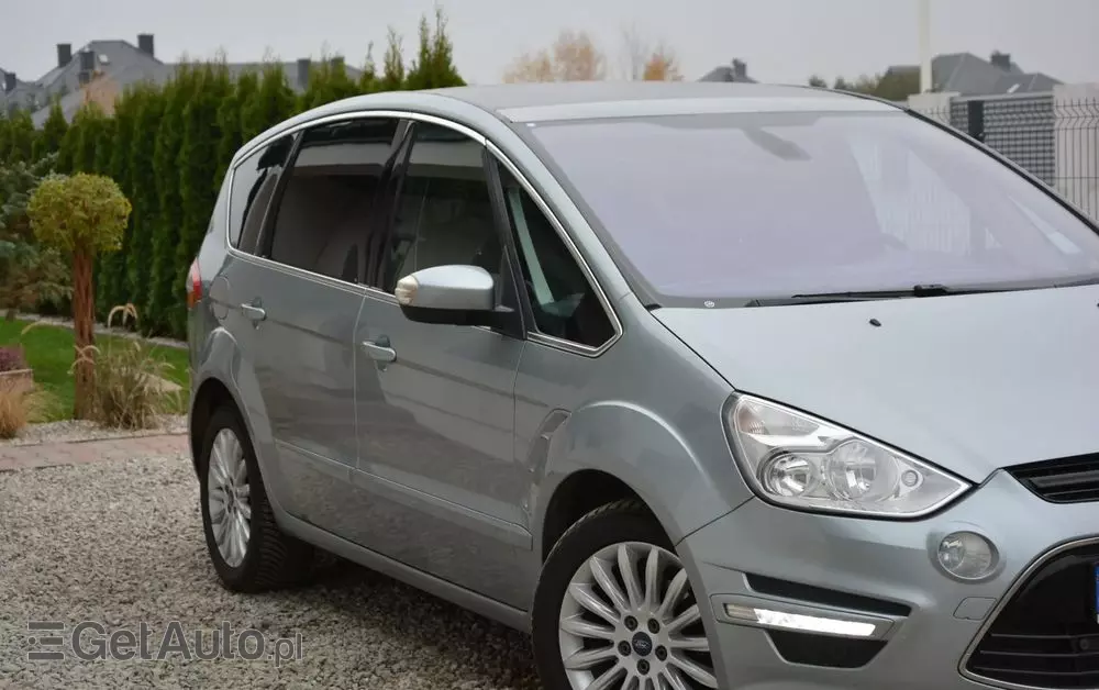 FORD S-Max 2.0 TDCi DPF Titanium
