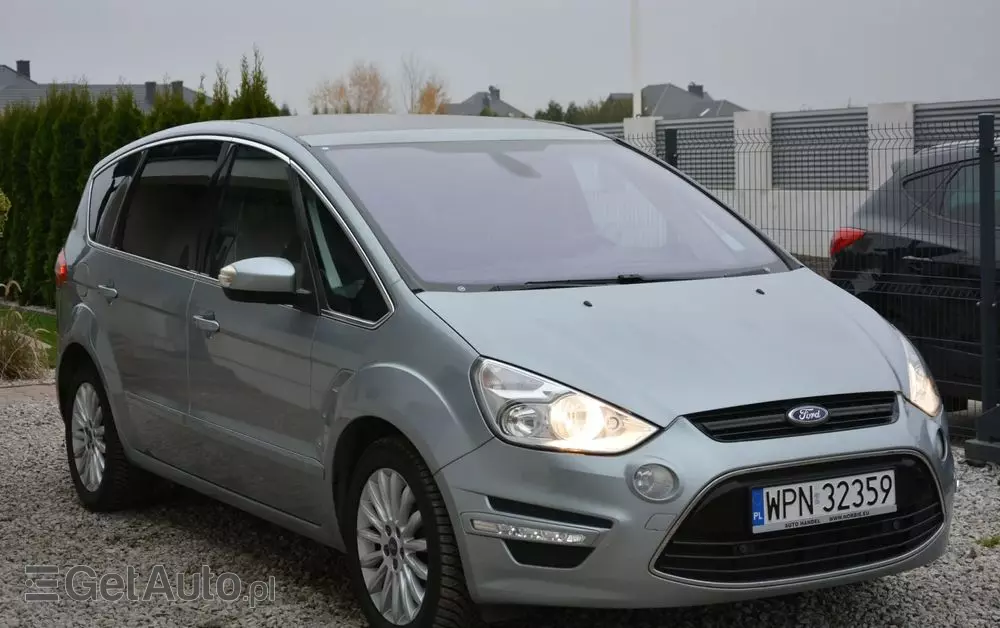 FORD S-Max 2.0 TDCi DPF Titanium