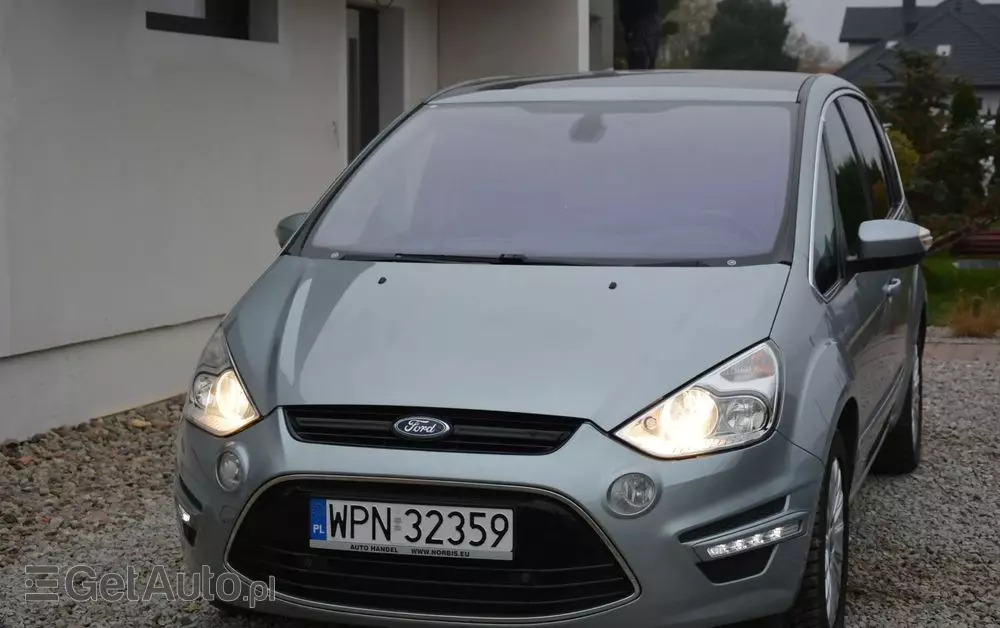 FORD S-Max 2.0 TDCi DPF Titanium