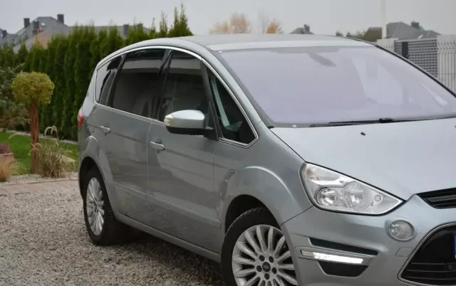 FORD S-Max 2.0 TDCi DPF Titanium