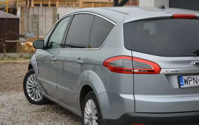 FORD S-Max 2.0 TDCi DPF Titanium
