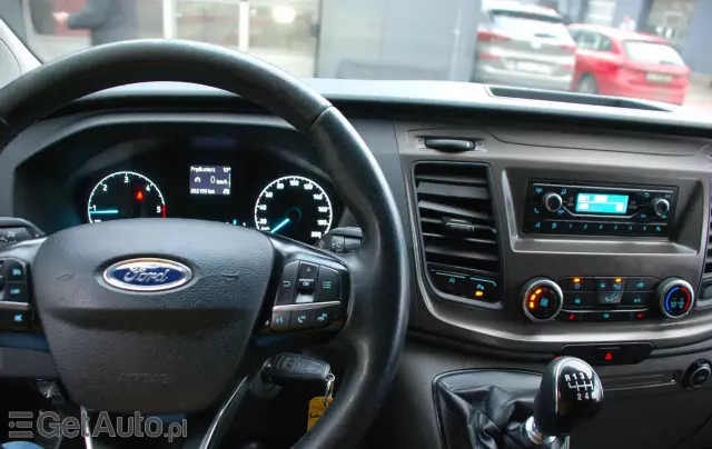 FORD TRANSIT CUSTOM 