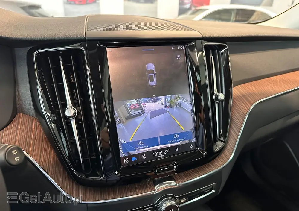 VOLVO XC 60 B6 B AWD Ultimate Dark