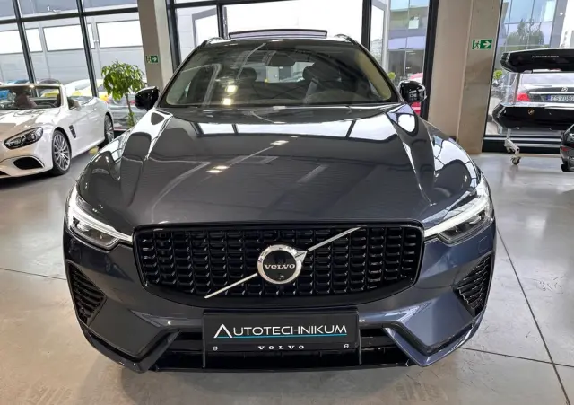 VOLVO XC 60 B6 B AWD Ultimate Dark