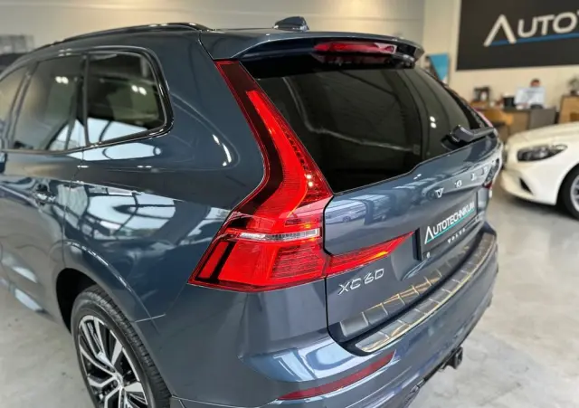 VOLVO XC 60 B6 B AWD Ultimate Dark