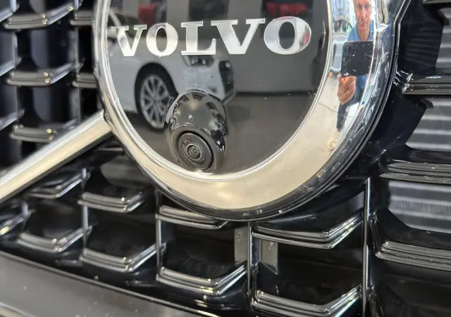 VOLVO XC 60 B6 B AWD Ultimate Dark