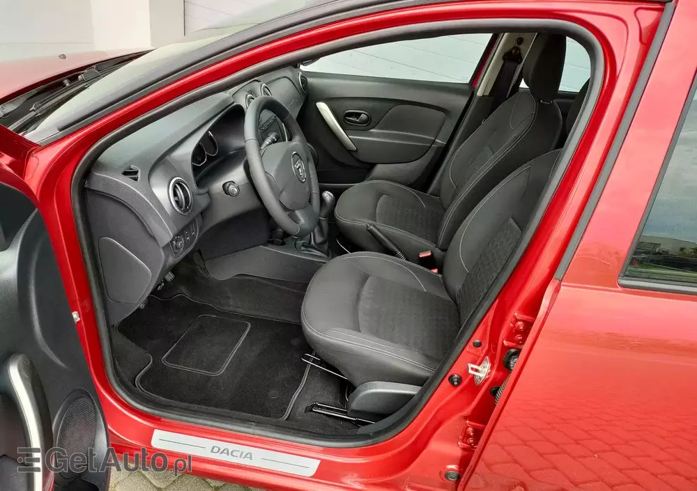 DACIA Sandero 0.9 TCe Laureate